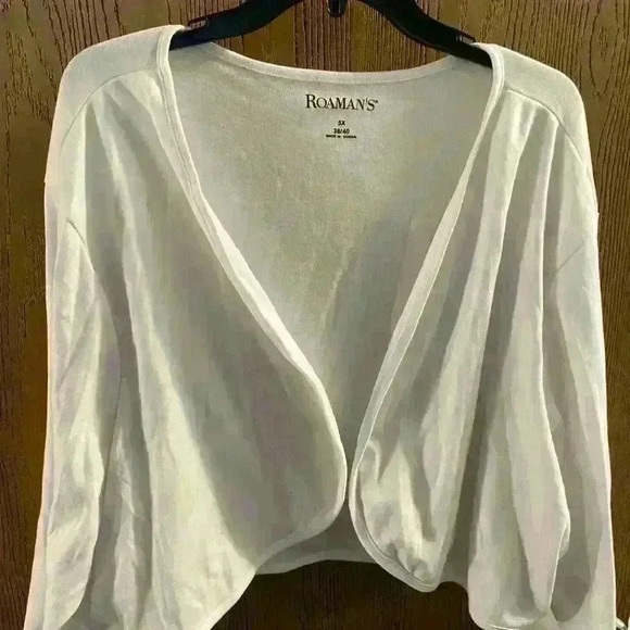 Roaman's Sweaters - White shoulder cardigan 3/4 sleeve